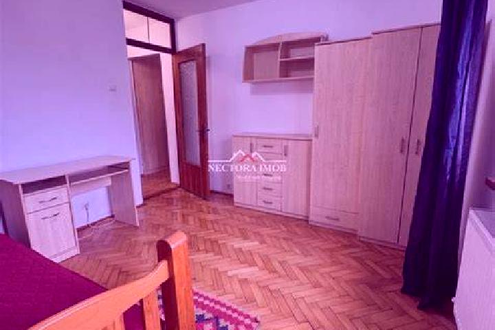 escort Valani de Pomezeu