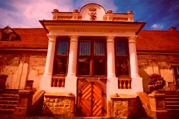 escort Valea Crisului
