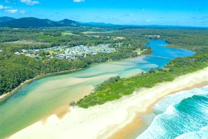 escort Valla Beach