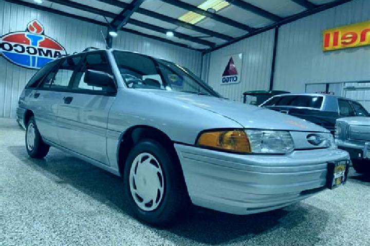 escort Vassalboro