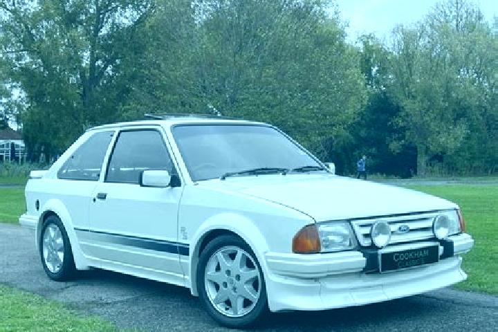 escort Velez-Blanco