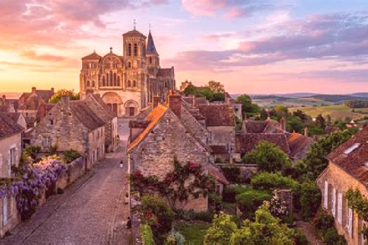 escort Vezelay