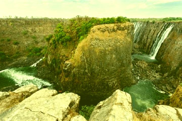 escort Victoria Falls