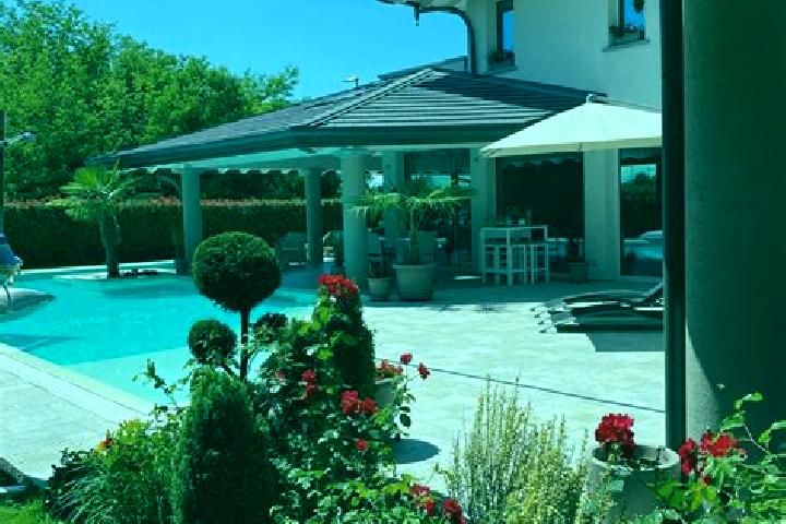 escort Villa Cortese