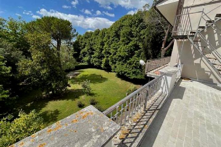 escort Villa Lempa