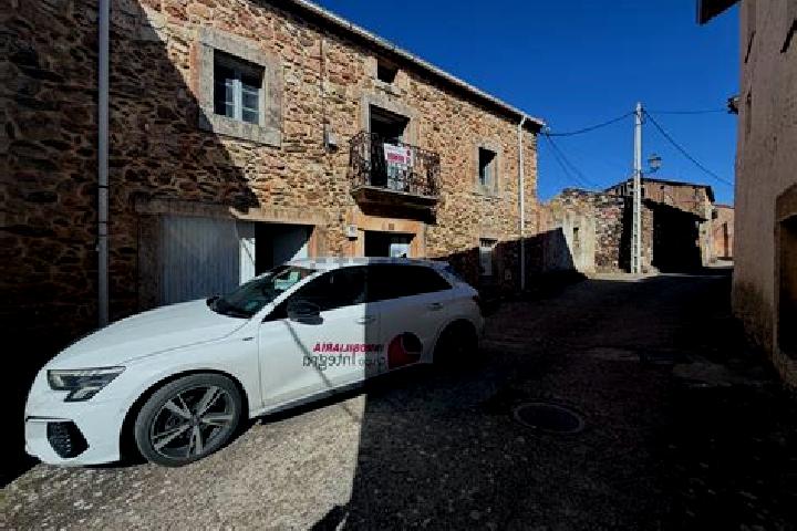 escort Villaverde de Montejo