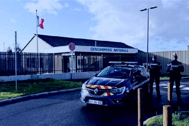 escort Villeneuve-la-Guyard