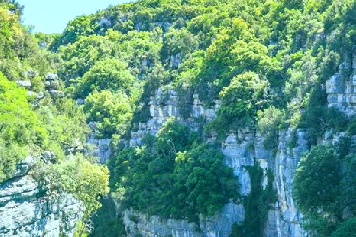 escort Vinon-sur-Verdon
