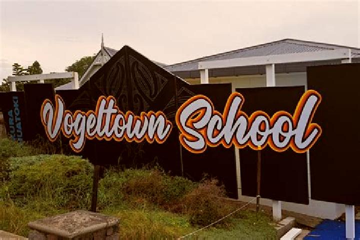 escort Vogeltown