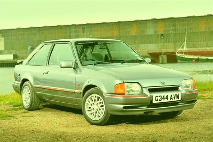escort Waddesdon