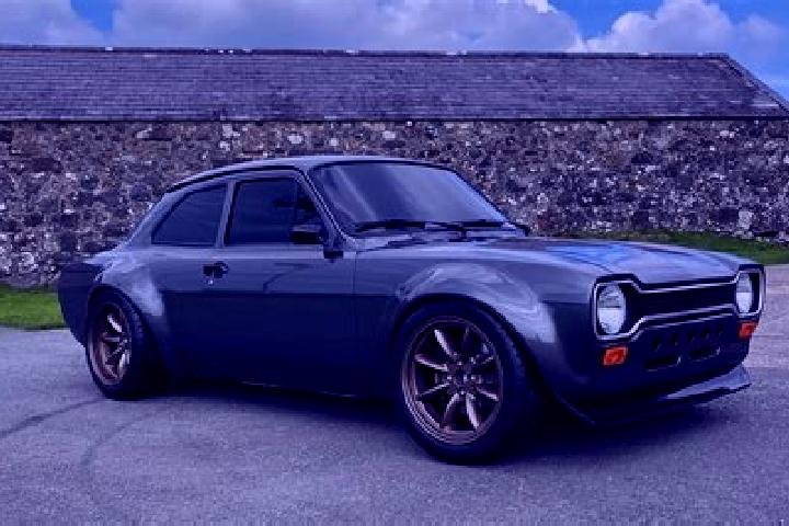 escort Wanborough