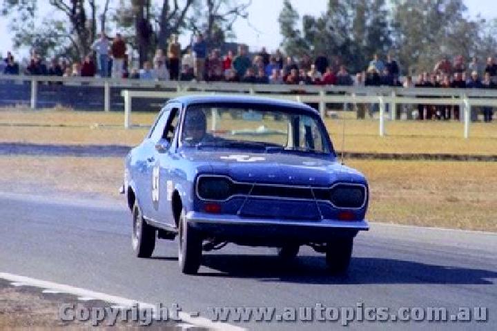 escort Warwick Farm