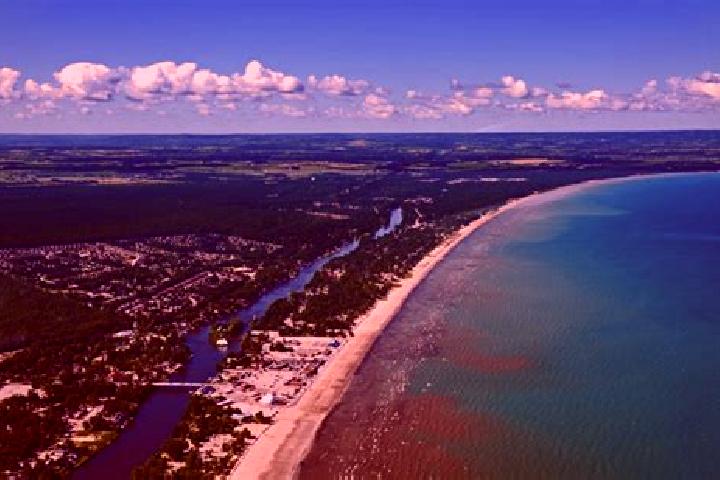 escort Wasaga Beach