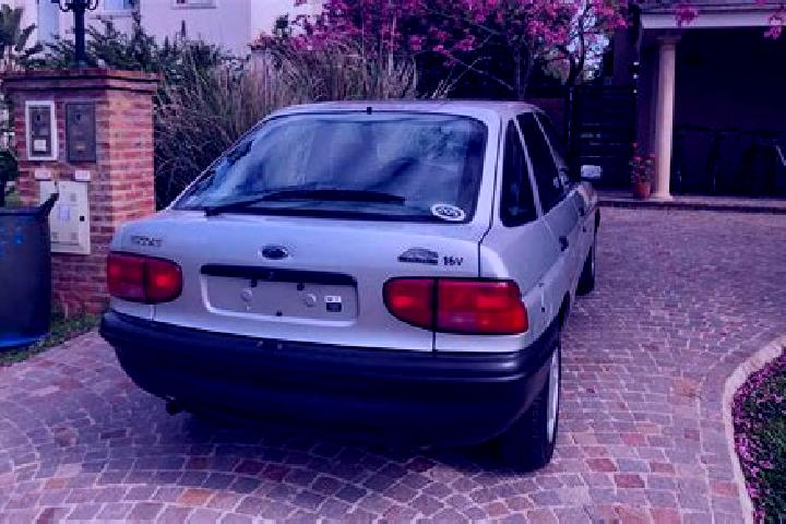 escort Waworada