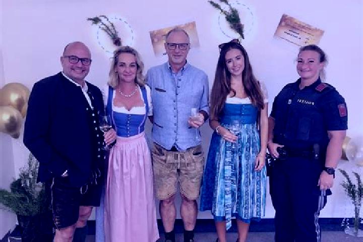 escort Weissenbach bei Liezen