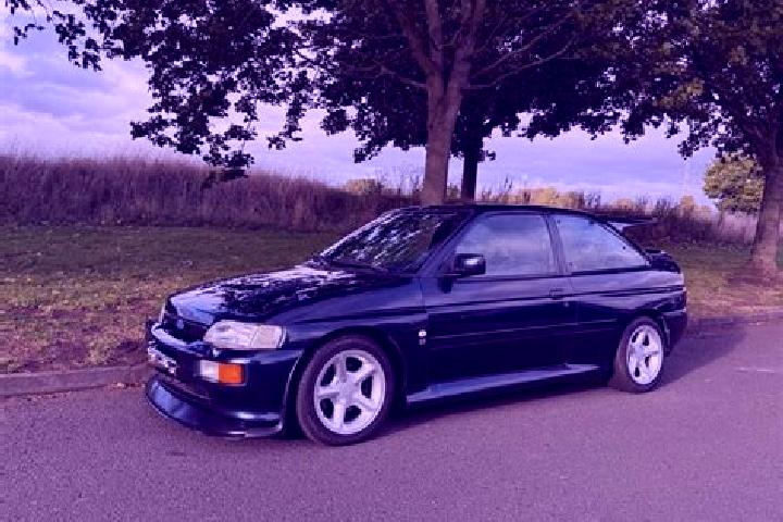 escort Welham Green