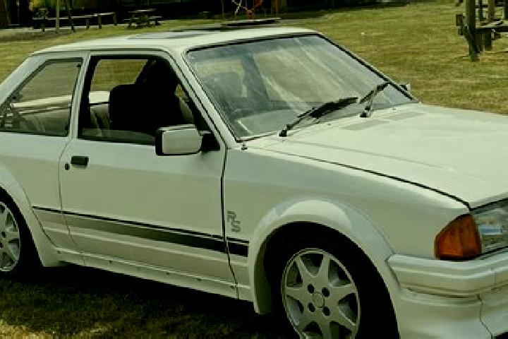 escort White River