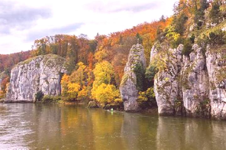 escort Worth an der Donau