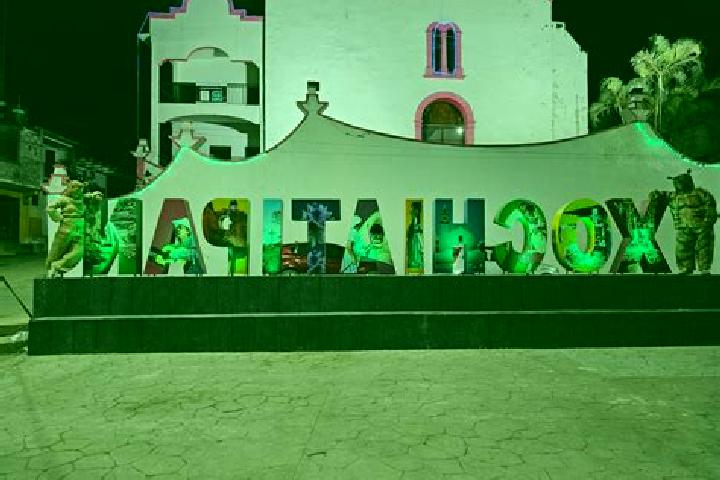 escort Xochiatipan de Castillo