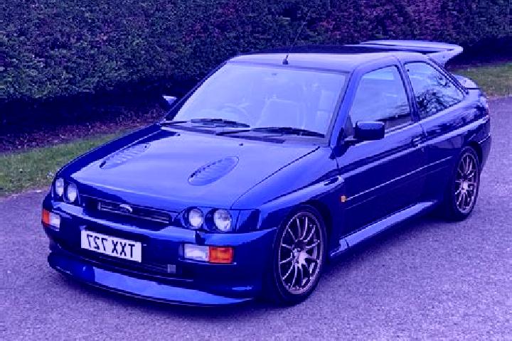 escort Yakivtsi