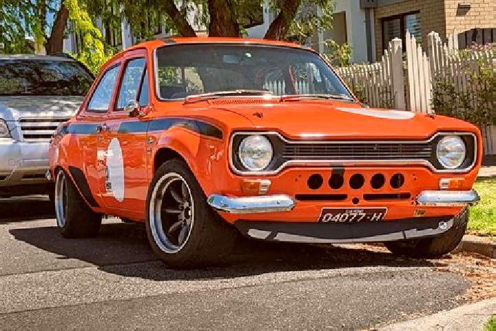 escort Yanaz