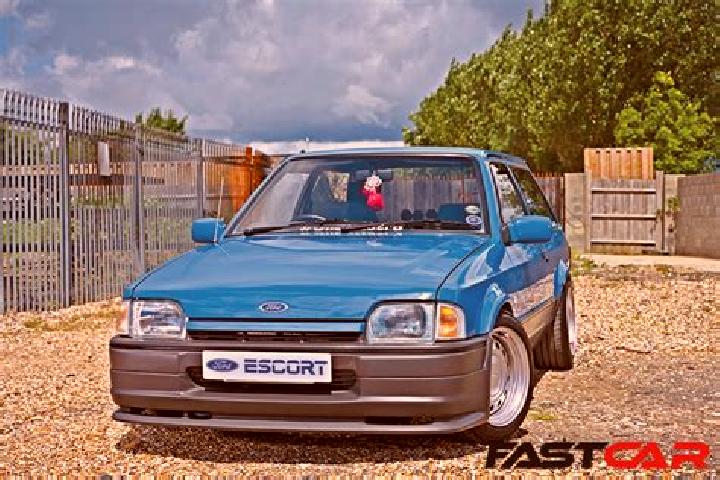 escort Yansi
