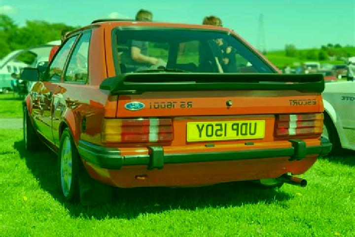 escort Yar-Sale