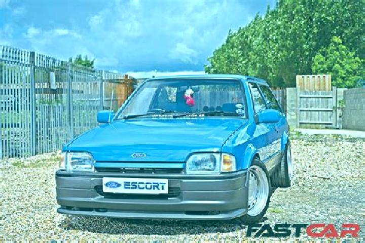 escort Yaxhachen