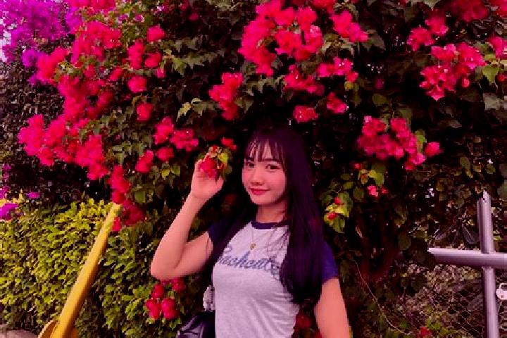 escort Ye Chaung Wa