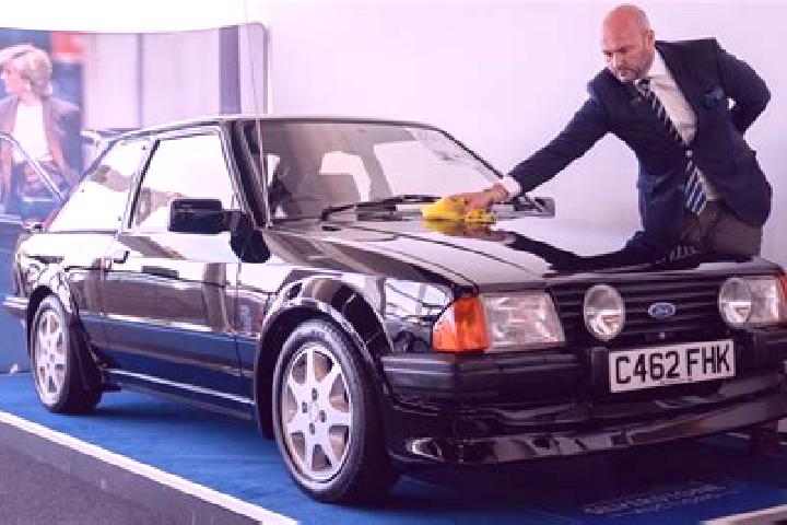 escort Yiwan