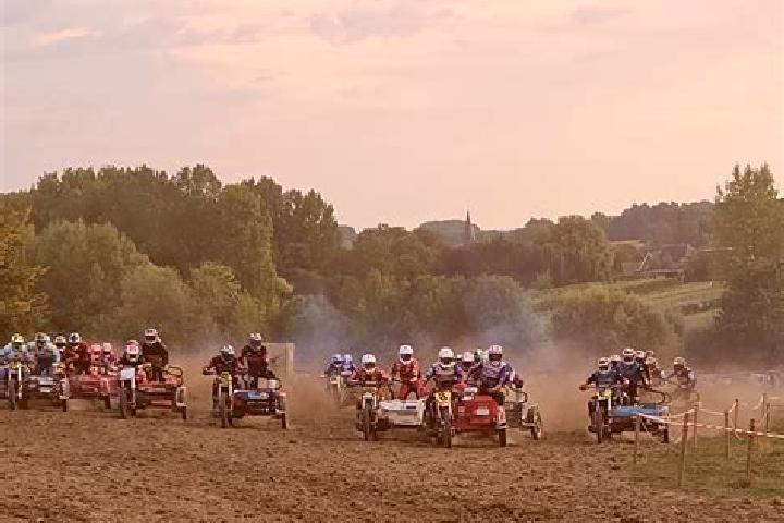 escort Zegelsem