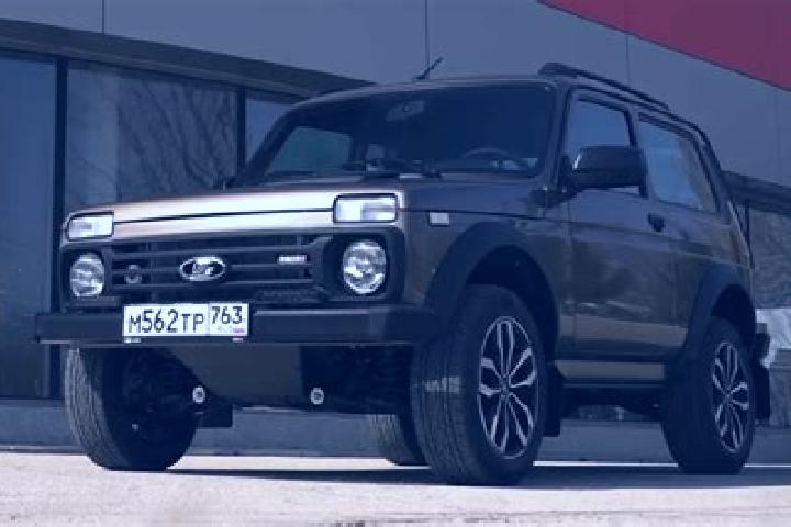 escort Zelyonaya Niva