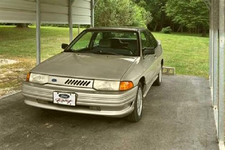 escort Zoelkow