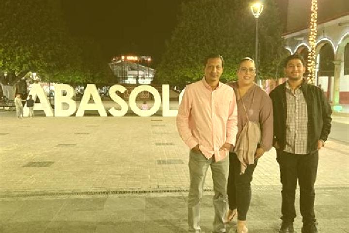 Escorts Abasolo, Mexico — Local Companions
