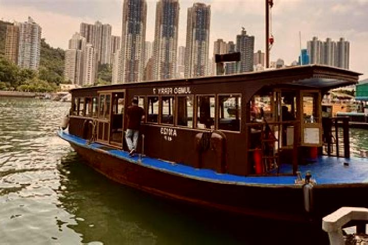 Escorts Aberdeen, Hong Kong — Local Companions