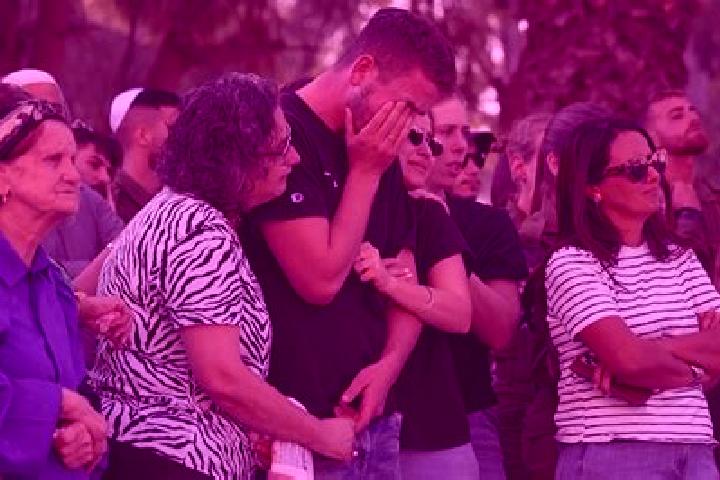 Escorts Abu Sinan, Israel — Local Companions