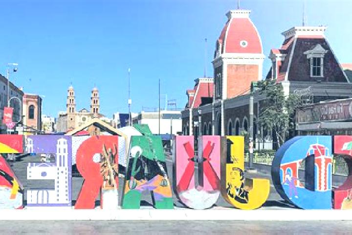 Escorts Acatlan de Juarez, Mexico — Local Companions