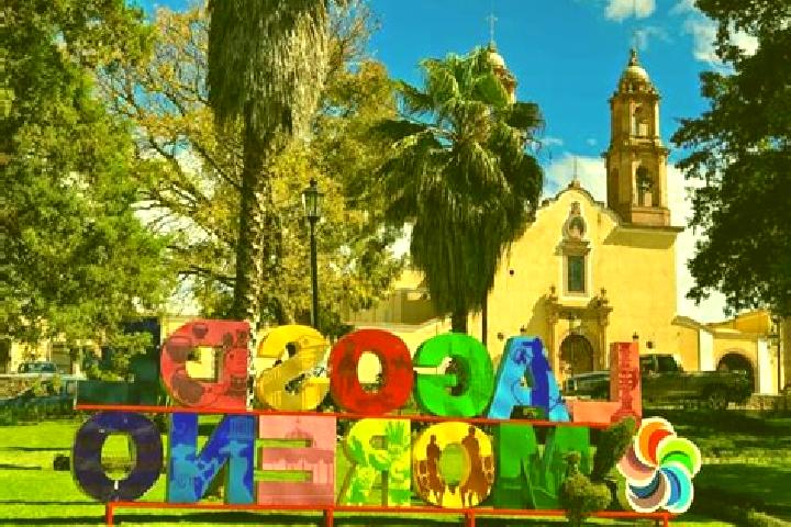 Escorts Achotal de Moreno, Mexico — Local Companions