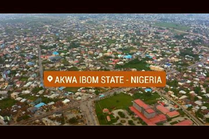 Escorts Afaha Ikot Ebak, Nigeria — Local Companions