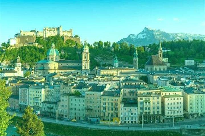 Escorts Affental, Austria — Local Companions