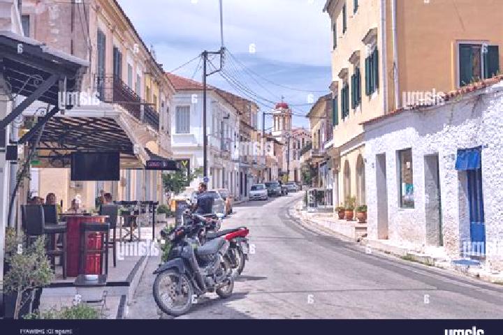 Escorts Agios Arsenios, Greece — Local Companions