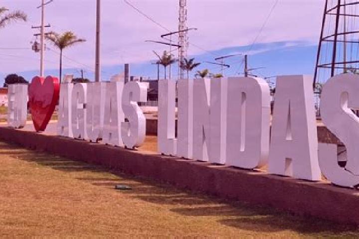 Escorts Aguas Lindas de Goias, Brazil — Local Companions