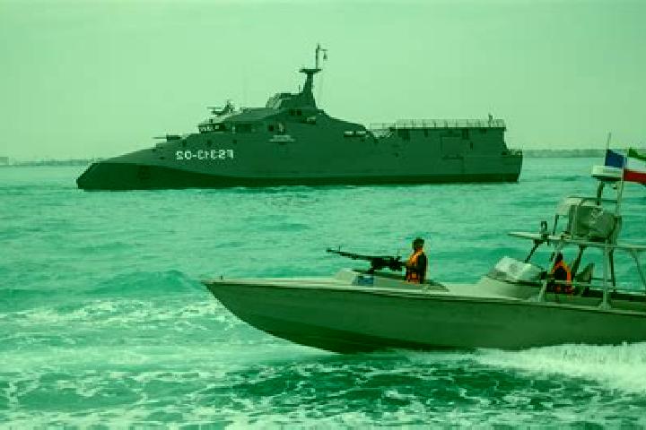 Escorts Ahmad Abad Mostufi, Iran — Local Companions