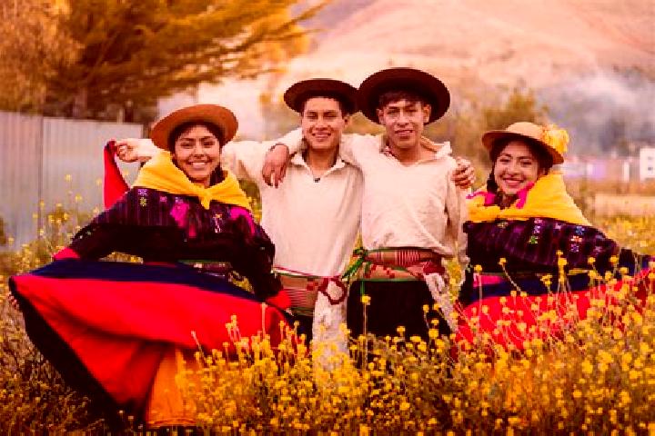 Escorts Ahuac, Peru — Local Companions