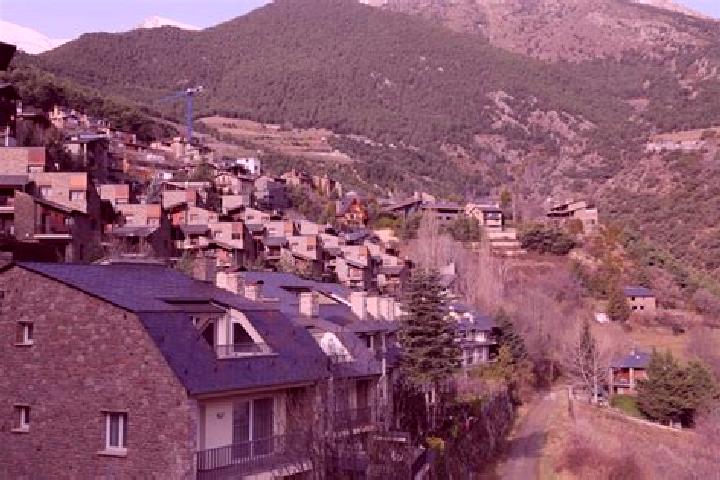 Escorts Aixirivall, Andorra — Local Companions