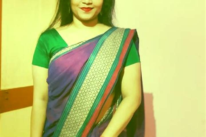 Escorts Akaira, India — Local Companions