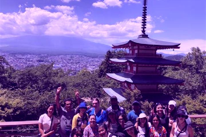 Escorts Akana, Japan — Local Companions