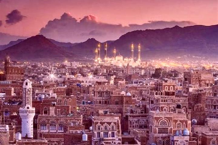 Escorts Al Hayfah, Yemen — Local Companions