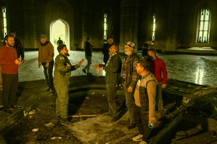 Escorts Al Qardahah, Syria — Local Companions