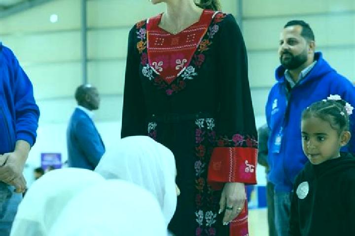 Escorts Al Quwayrah, Jordan — Local Companions